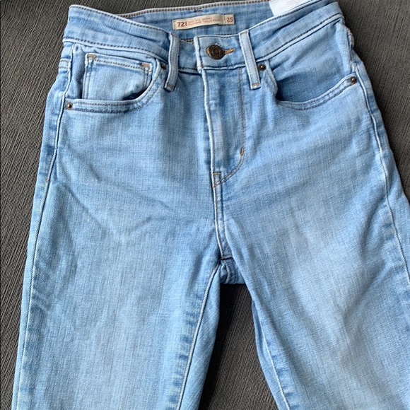 Levi jeans - Picture 2 of 2